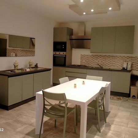 Апартаменти Perla Di Mare Монтезільвано Екстер'єр фото